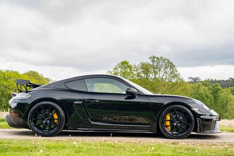 Porsche 718 4.0 718 Cayman GT4 3dr