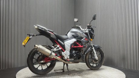 Lexmoto Venom 2016 125CC LEARNER BIKE PROJECT BIKE SPARES OR REPAIR 2