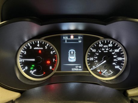 Nissan MICRA 1.0 Acenta Euro 6 5dr 29