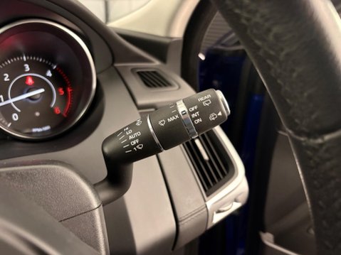 Jaguar E-Pace 2.0 D150 S Euro 6 (s/s) 5dr 23