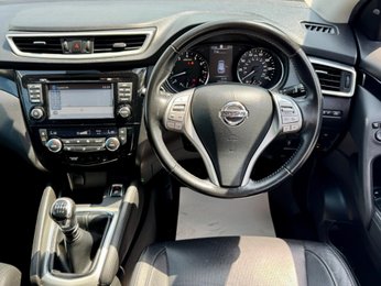 Nissan Qashqai 1.6 DIG-T Tekna 2WD Euro 6 (s/s) 5dr
