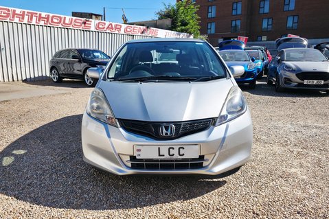 Honda Jazz I-VTEC ES..AUTOMATIC..12 MAIN DEALER SERVICES..1 PREVIOUS KEEPER..STUNNING 2