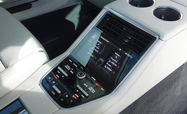 Porsche Panamera Turbo S E-Hybrid 22