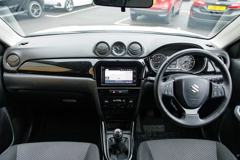 Suzuki Vitara KURO 3