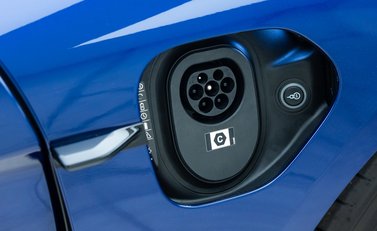 Porsche Taycan GTS Sport Turismo 35