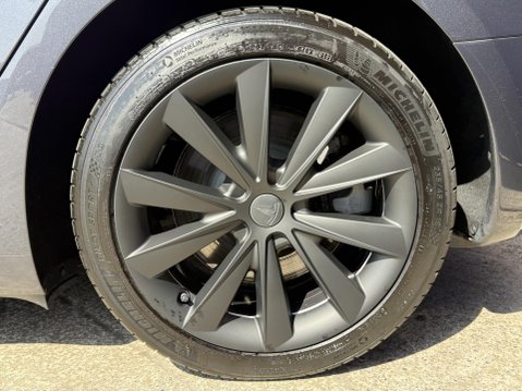Tesla Model 3 Saloon 4dr Electric Auto RWD (241 bhp) 16