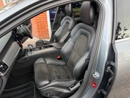 Volvo V90 2.0 D5 PowerPulse R-Design Pro Estate 5dr Diesel Auto AWD Euro 6 (235PS) 46