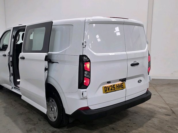 Ford Transit Custom 320 TREND L2H1 DCIV ECOBLUE 10