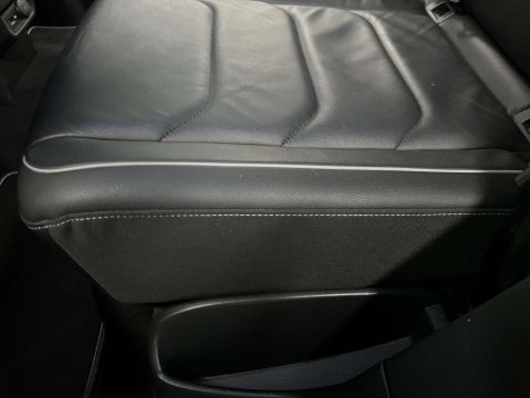 Volkswagen Tiguan 2.0 Tiguan R-Line TSi BlueMotion Technology 4Motion DSG 4WD 5dr 35