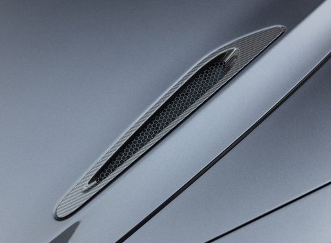 McLaren 720S Performance 24