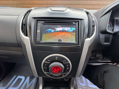 Isuzu D-Max 2.5 D-Max Utah Double Cab Twin T TD 4WD 5dr 22