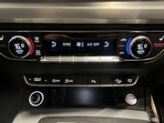 Audi Q5 2.0 TDI 40 S line SUV 5dr Diesel S Tronic quattro Euro 6 (s/s) (190 ps) 2 O 28