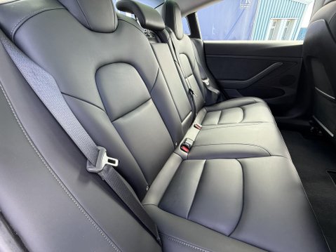 Tesla Model 3 Saloon 4dr Electric Auto RWD (241 bhp) 25