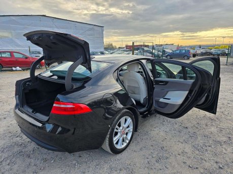 Jaguar XE 2.0d Prestige Auto Euro 6 (s/s) 4dr 23