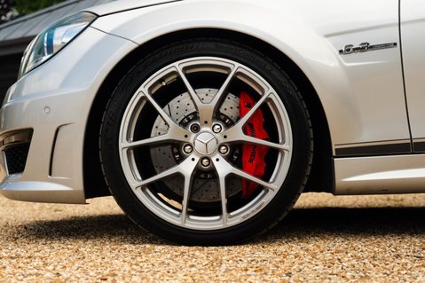 Mercedes-Benz C Class 6.3 C63 V8 AMG Edition 507 SpdS MCT Euro 5 2dr 7