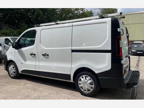 Vauxhall Vivaro 1.6 CDTi 2900 BiTurbo ecoFLEX Panel Van 5dr Diesel Manual L1 H1 Euro 5 (s/s 15