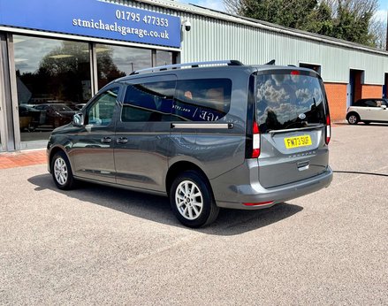 Ford Tourneo Connect 2.0 Tourneo Connect Titanium EcoBlue A 5dr 11