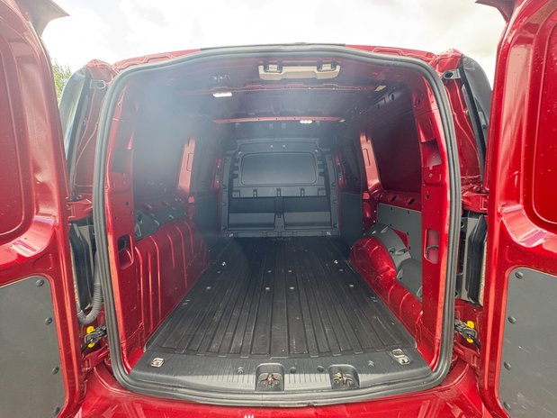 Ford Transit Connect LWB L2H1 Low Roof Limited Air Con Alloys Sensors C 9