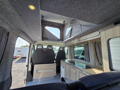 Peugeot Boxer Riviera Motors Conversion 44
