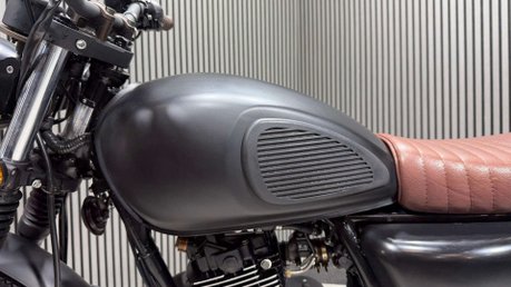 Mutt Mongrel 2020 ONLY 6K RUNNING CAFE RACER SCRAMBLER PROJECT BIKE 125CC 19