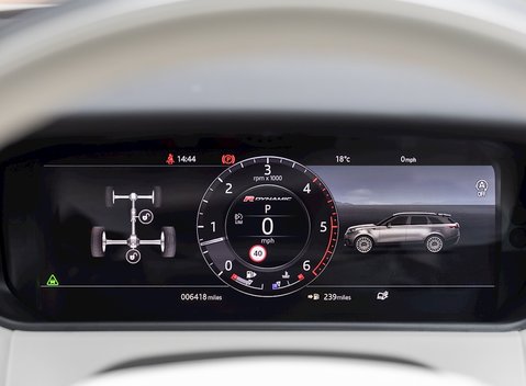 Land Rover Range Rover Velar D300 HSE First Edition 17
