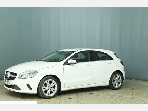 Mercedes-Benz A Class 1.5 A180d Sport Euro 6 (s/s) 5dr 10
