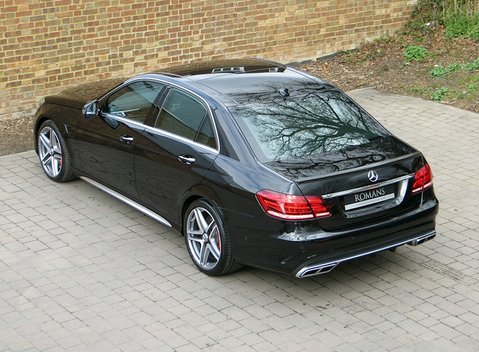 Mercedes-Benz E Class S AMG 11
