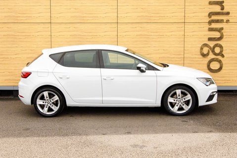SEAT Leon TSI FR TECHNOLOGY 12