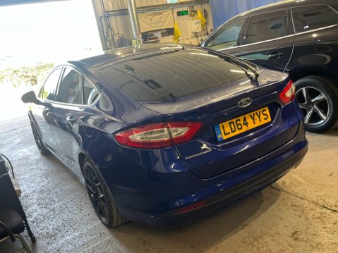 Ford Mondeo 1.6 TDCi ECOnetic Zetec Euro 5 (s/s) 5dr 13