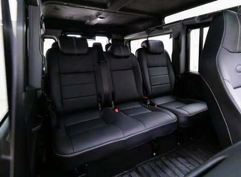 Land Rover Defender 110 XS 11