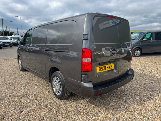 Vauxhall Vivaro LWB L2H1 Low Roof Sportive 3100 Air Con Sensors EURO 6 10