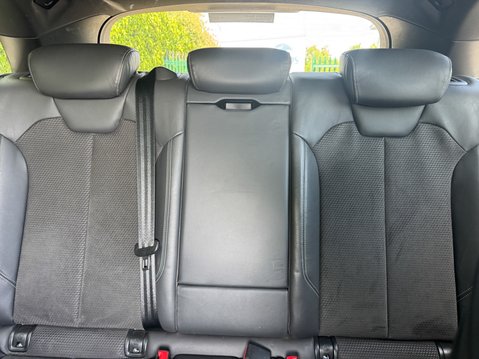 Audi Q5 2.0 TFSI S line SUV 5dr Petrol S Tronic quattro Euro 6 (s/s) (252 ps) 9