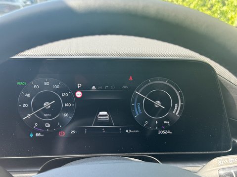 Kia Niro 64.8kWh 4 SUV 5dr Electric Auto (201 bhp) 16