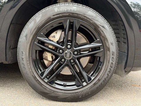 Audi Q5 2.0 Q5 S Line 40 TDI MHEV Quattro Semi-Auto 4WD 5dr 39