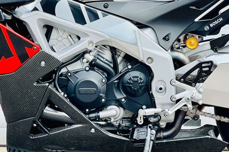 Aprilia Tuono Tuono V4 1100 Factory 31