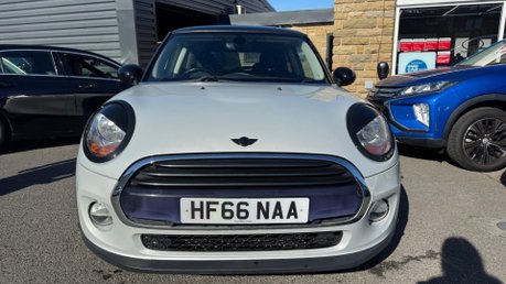 Mini Hatch COOPER 3