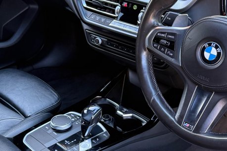 BMW 1 Series 118D M SPORT 31