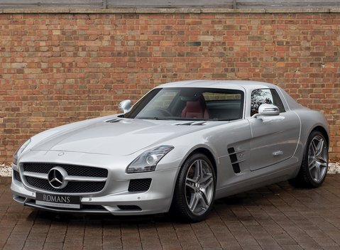 Mercedes-Benz SLS AMG 6