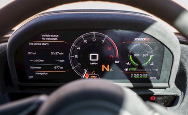 McLaren 720S Performance 15