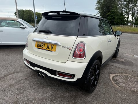 Mini Hatch COOPER S 5