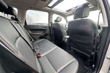 Subaru Forester 2.0 Forester i XT Symmetrical AWD CVT 4WD 5dr 34