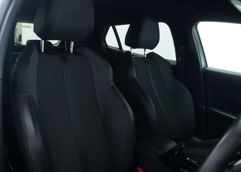 Peugeot 2008 50kWh GT SUV 5dr Electric Auto (7kW Charger) (136 ps) 39