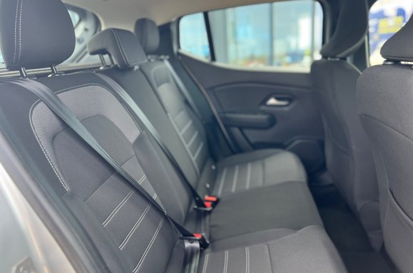 Dacia Sandero COMFORT 1.0 TCE AUTOMATIC 5 DOOR 31