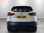 Nissan Qashqai 1.3 DIG-T Acenta Premium SUV 5dr Petrol Manual Euro 6 (s/s) (160 ps) 6