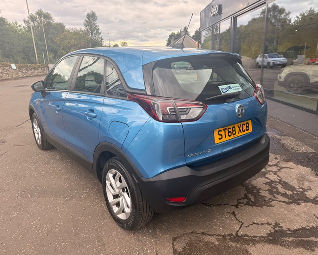 Vauxhall Crossland X SE