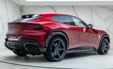 Ferrari Purosangue 3