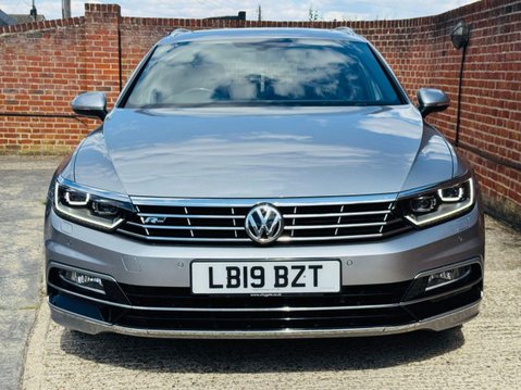 Volkswagen Passat 2.0 TDI R-Line Estate 5dr Diesel DSG Euro 6 (s/s) (190 ps) 3