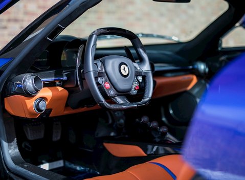Ferrari LaFerrari 21