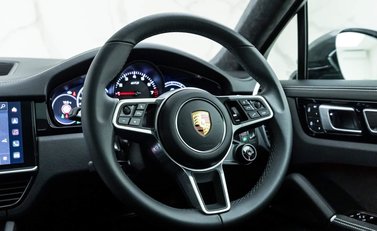 Porsche Cayenne GTS Coupé 14