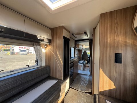 Swift Kontiki 596 15